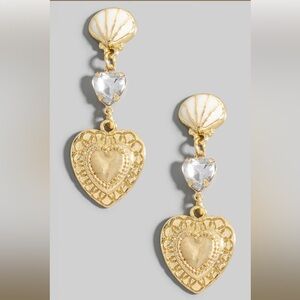 Clam Shell And Hearts Stud Chain Dangle Earrings, new, perfect for valentines